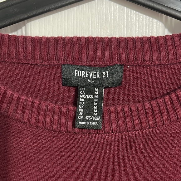 Mens crew neck from forever 21! - Picture 3 of 3